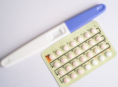 Schwangerschaftstest und Antibabypillen
