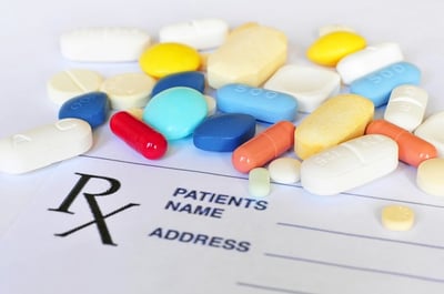 Verschiedene Pillen gegen erektile Dysfunktion und Rezeptform